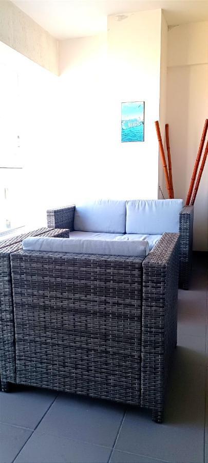 Dezo Luxury Town Apartment Larnaka Exterior foto